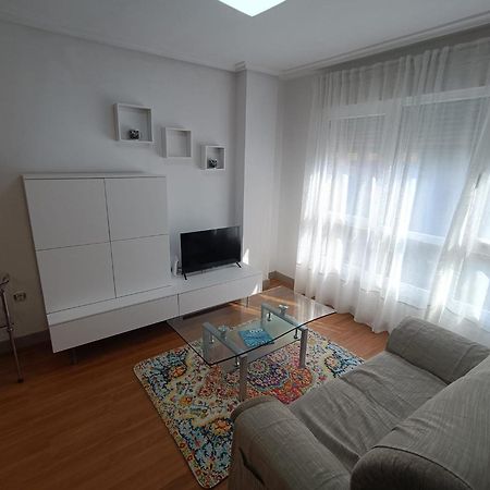 Apartamento Hospital Los Prados Parking Gratuito Oviedo Eksteriør bilde