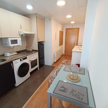 Apartamento Hospital Los Prados Parking Gratuito Oviedo Eksteriør bilde
